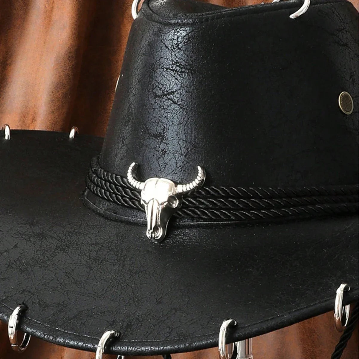 HongLuan – Chapeau de cowboy unisexe en cuir PU noir réglable, style occidental, idéal pour les voyages, avec badge tête de taureau, pour l'extérieur
