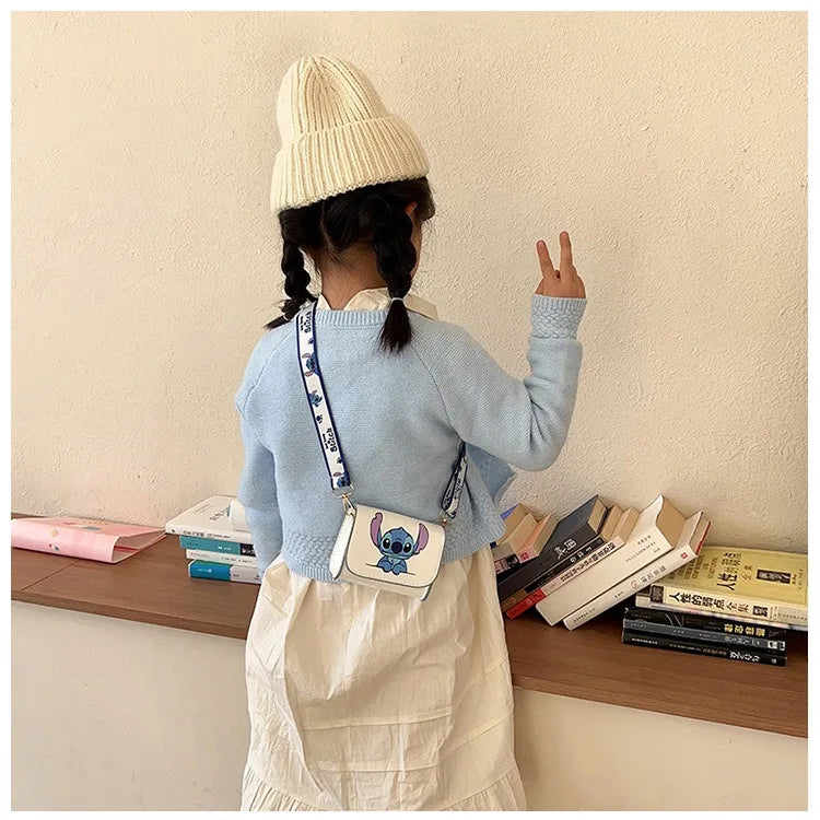 Sacs à bandoulière mignons Anime Kuromi Stitchou Filles Femmes Sac de marque de luxe Sacs mini designer de haute qualité Cadeaux
