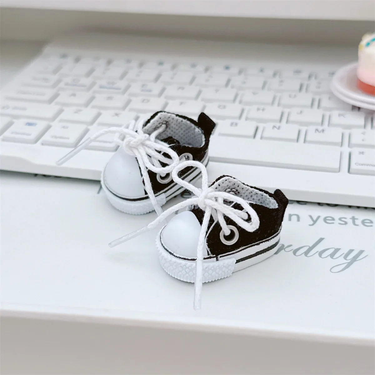 Only Selling 17cm Labub V1v2v3 High-Energy Series Baseball Suit Set Shoes For Sportswear Fashionable Clothing Styling Gifts