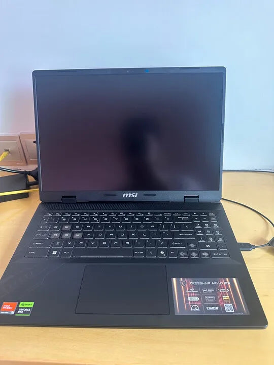 Ordinateur portable de jeu MSI Crosshair A16 HX 2025 – Écran IPS QHD 2.5K 240Hz de 16 pouces, Netbook AMD Ryzen R9-7945HX, 32 Go, 2 To, RTX5060