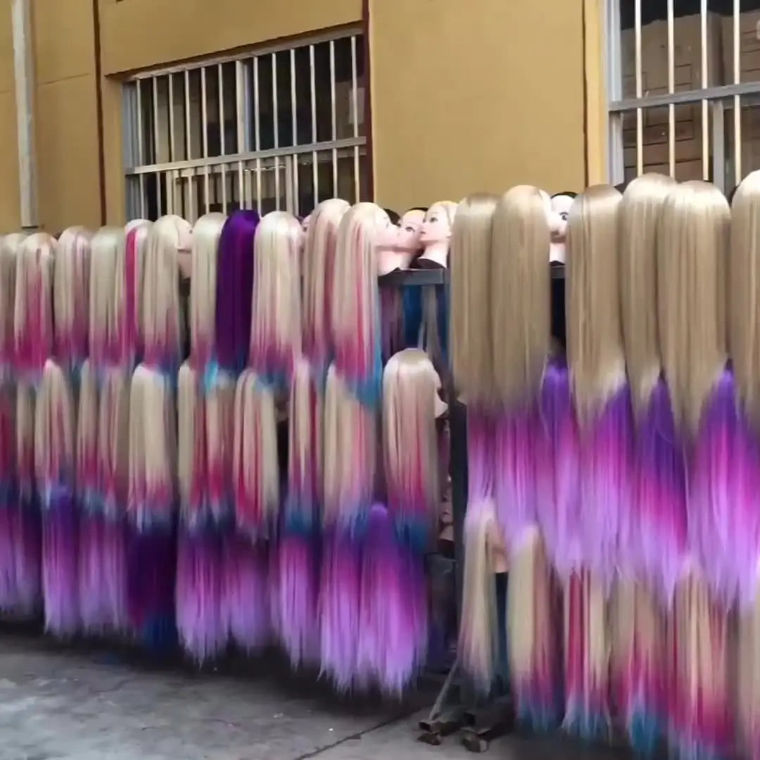Tête de mannequin à cheveux longs synthétiques avec support de trépied de perruque réglable Modèle avec tête de mannequin Formation de coiffeur coiffant