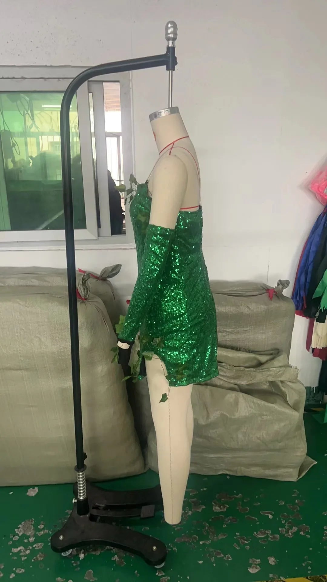 2025 European and American Costumes Adult Leaves Halloween Costumes Dance Dresses