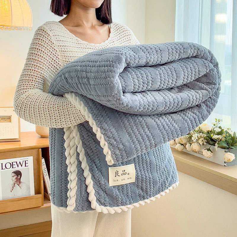 Category A Thickened Jacquard Velvet Autumn Warm Winter Blanket Soft Delicate Warmth Sofa Blankets for Thorw Comfortable Duvet