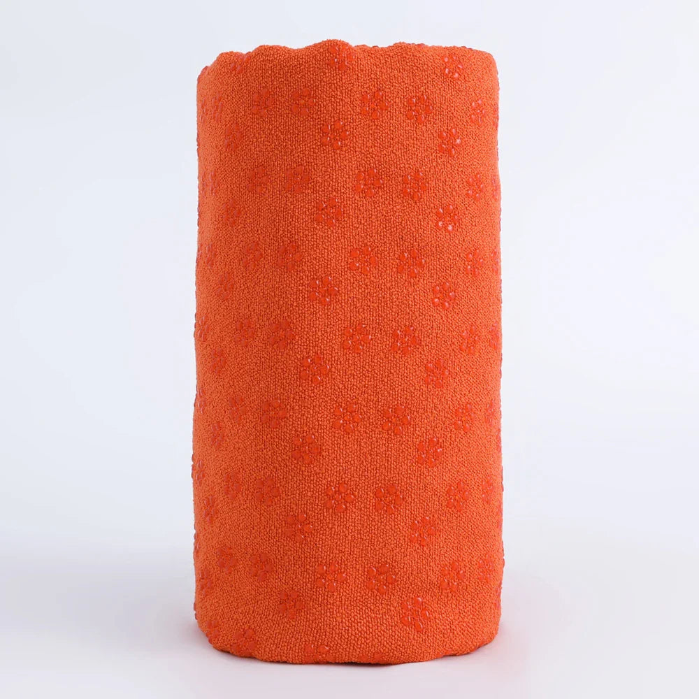 Yoga towels, hot and spicy yoga mat towels Featuring grip points to absorb sweat and prevent slipping, suitable for hot yoga, Pi