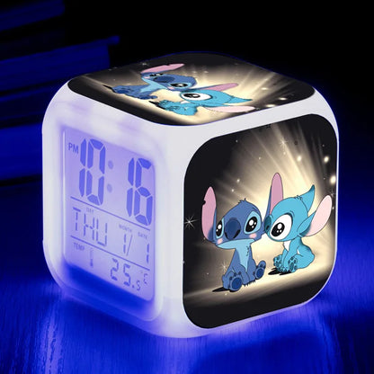 Points réveil veilleuse 7 couleurs changeantes LED Anime Lilo & Points Stitch décoration de bureau pour la maison cadeau d'anniversaire de Noël pour enfants de bande dessinée