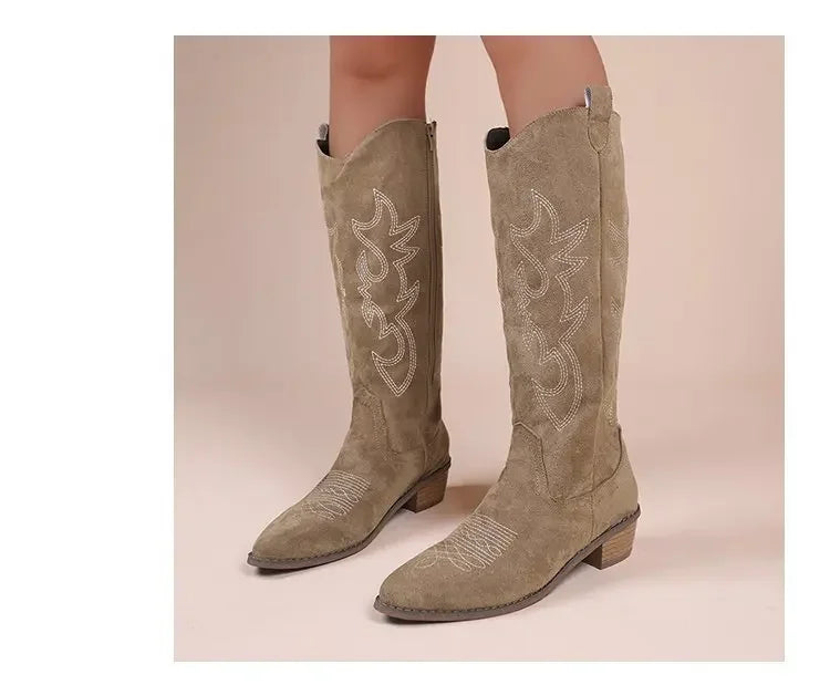 Bottes hautes à talon épais, amincissantes et longues, ne dépassant pas le genou, brodées, style rétro western cowboy, Nouvelle Collection Hiver 2025