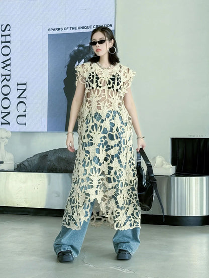 [EWQ] Chic belle Robe européenne à la mode femmes vêtements crochet à motifs découpe Robe sans manches Robe noire 2025 été nouveau
