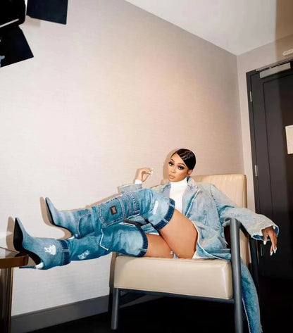 Bottes de cow-girl au dessus du genou en denim délavé pour femmes, chaussures chic à talon aiguille épicé Y2K et bout pointu avec poches épissées, 2024