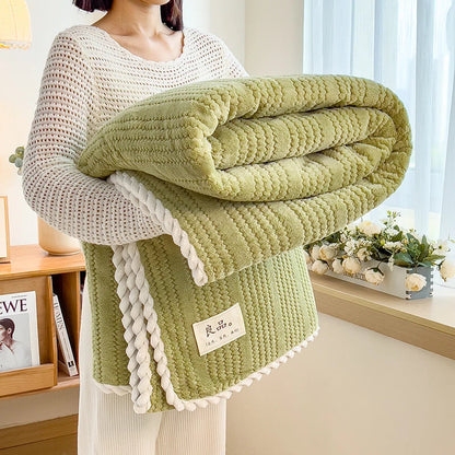 Category A Thickened Jacquard Velvet Autumn Warm Winter Blanket Soft Delicate Warmth Sofa Blankets for Thorw Comfortable Duvet