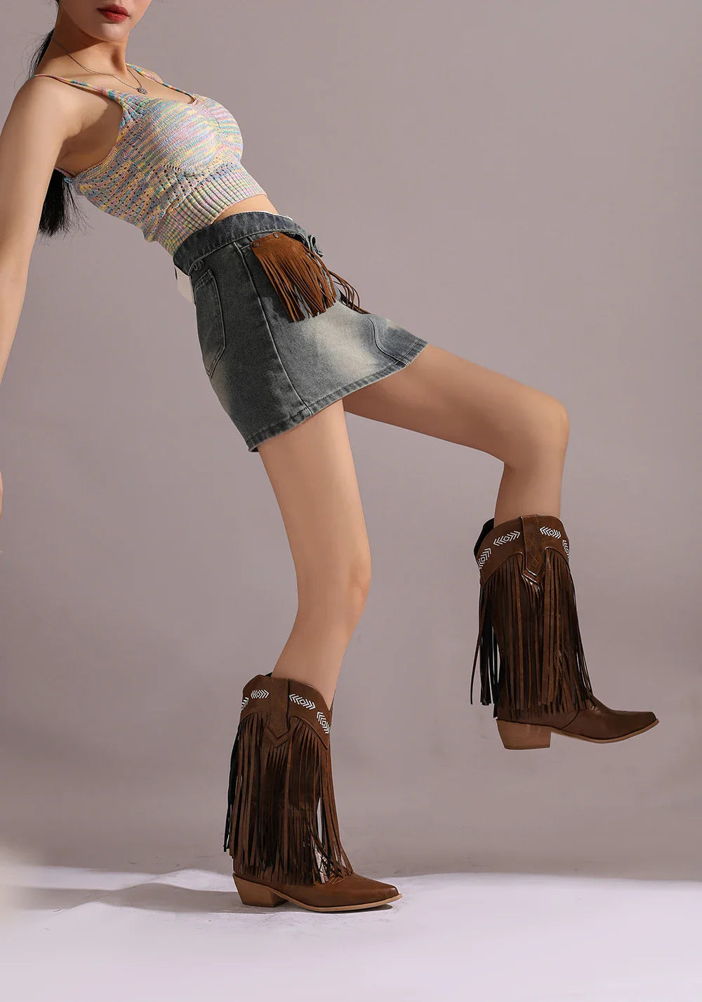 Bottes de cowboy pour femmes, brodées, à glands, talons épais, bout pointu, roses, de style western, bottes compensées sans lacets pour femme