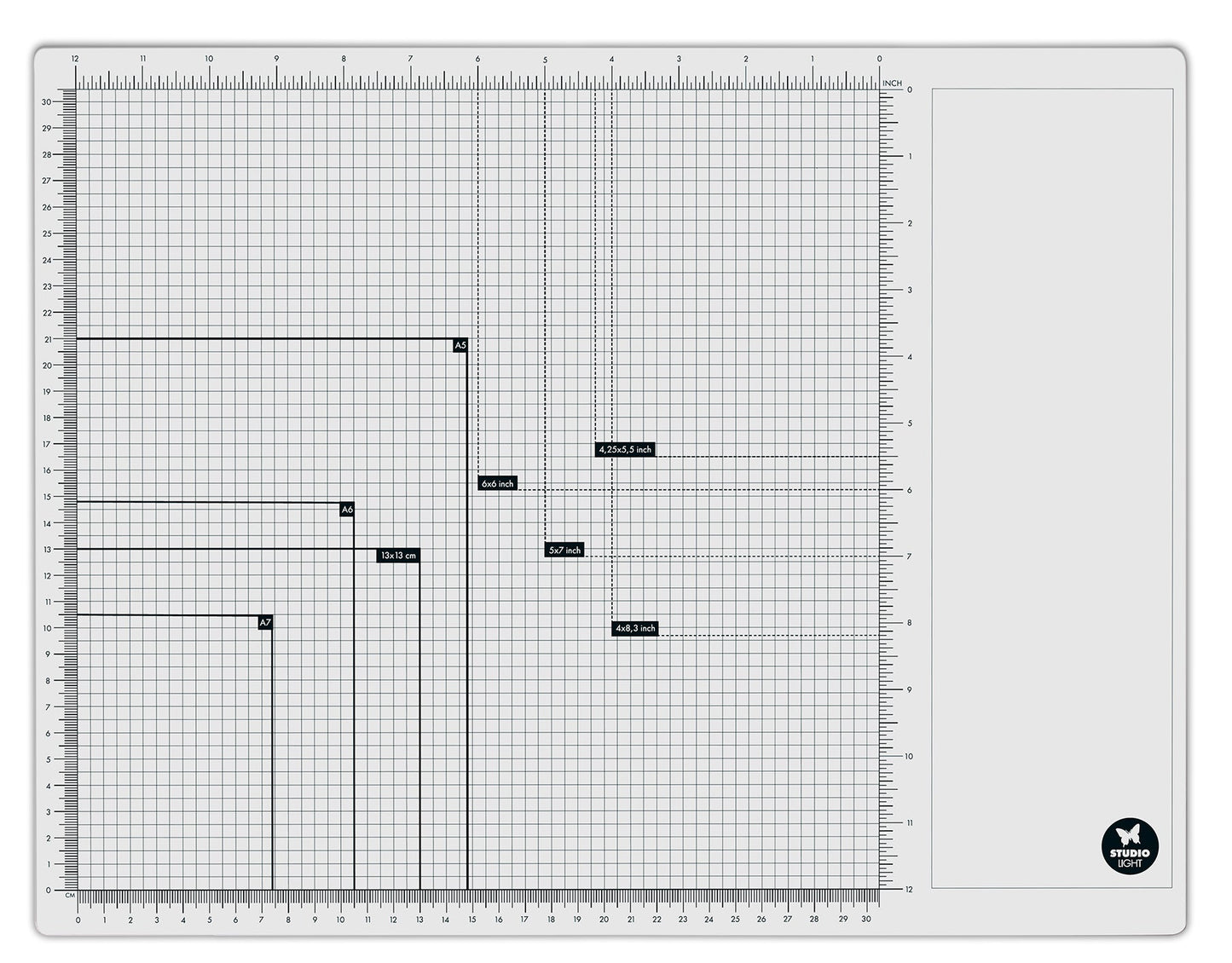 SL Magnetic Glass Mat 4 Magnets Included Essentials 450x350x10mm 1 PC nr.01