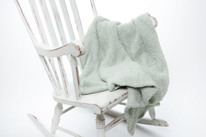 Couverture double couche imprimée pour tout-petits, motif sauge du désert uni