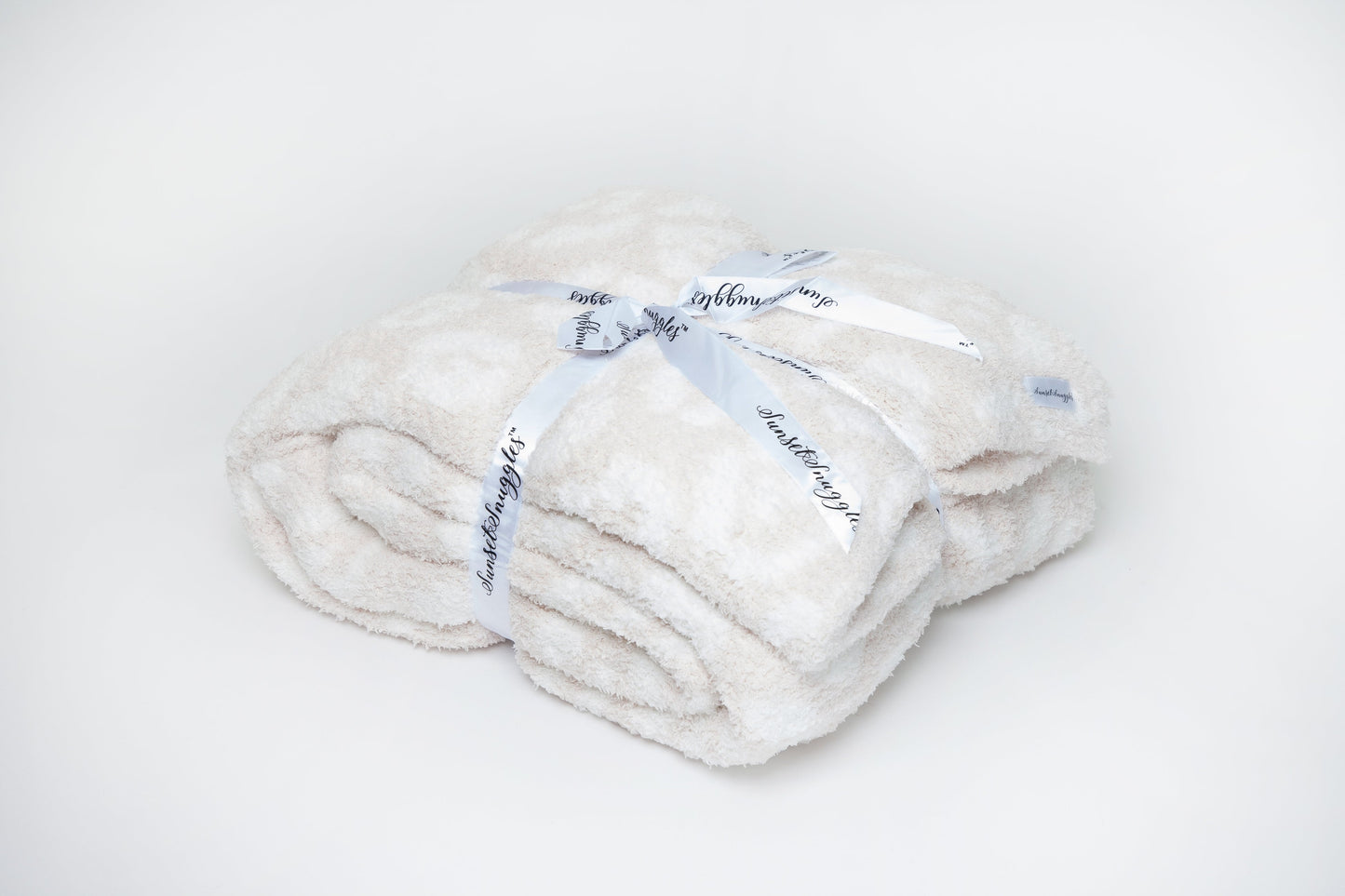 Blushing Beige & Off White Leopard 2.0 Print Extended Throw