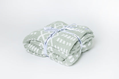 Desert Sage & White Diamond Point Print Extended Throw