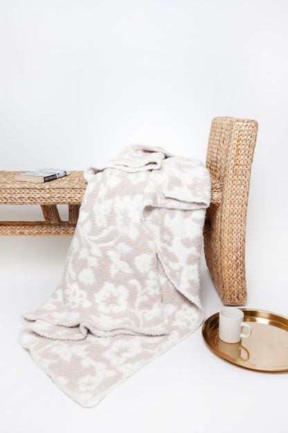 Blushing Beige & White Vintage Floral Print Extended Throw
