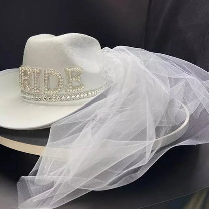 Chapeau de Cowboy blanc avec lettres de mariée, chapeau en perles et strass, chapeau de Cowgirl de mariage, décoration de fête de poule Bach, cadeau de plage d'été