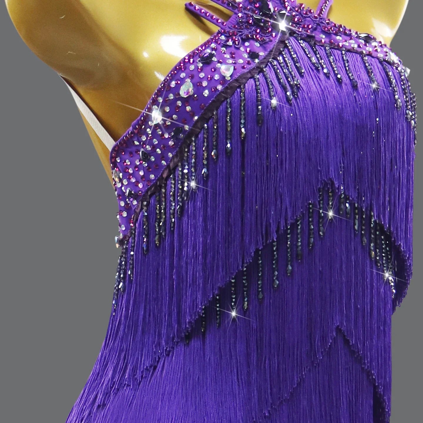 Costumes de danse latine, robe de soirée pour femme, tenue de performance de samba, compétition 2026, vêtements de bal pour adultes, tenue de danse pour filles, costume à franges sportif