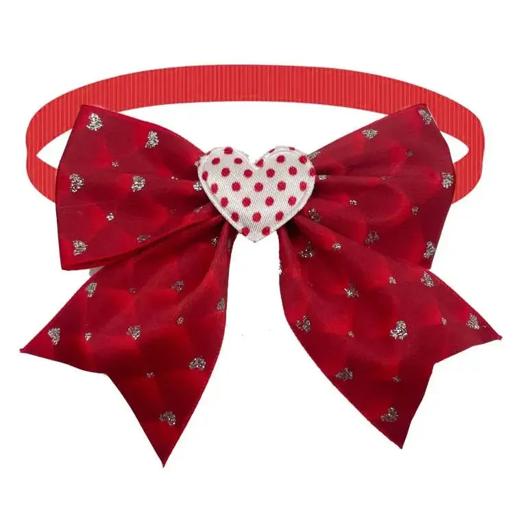 50pcs mignon chien noeud papillon amour coeur Style fournitures pour animaux de compagnie saint valentin petit chien rouge chiot noeud papillon chien chat collier accessoires