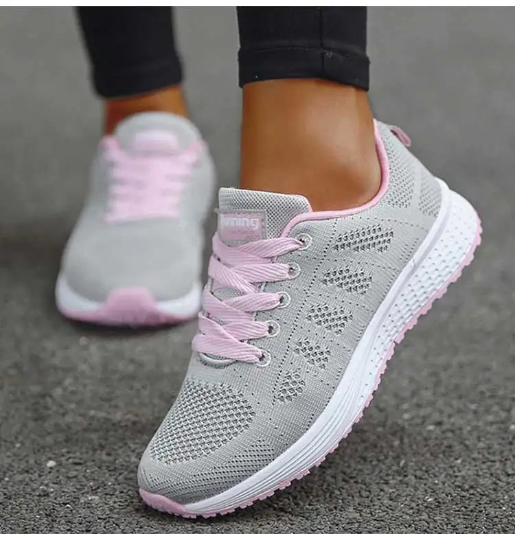 Chaussures de sport classiques pour femmes Baskets de sport pour femmes Chaussures blanches de gym Zapatillas Mujer Chaussures vulcanisées Baskets décontractées pour femmes