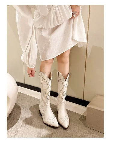 Autumn Embroidered Western Cowboy Boots new Square Heels Pointed shoes Casual fashion long boots Comfortable waterproof shoes