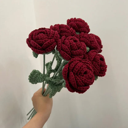 New Crochet Flowers Bouquet Handmade Knitted Red Rose Flower Artificial Fake Flower Christmas Wedding Party Home Decoration