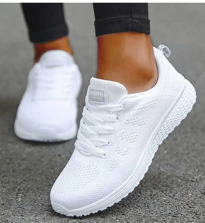 Chaussures de sport classiques pour femmes Baskets de sport pour femmes Chaussures blanches de gym Zapatillas Mujer Chaussures vulcanisées Baskets décontractées pour femmes