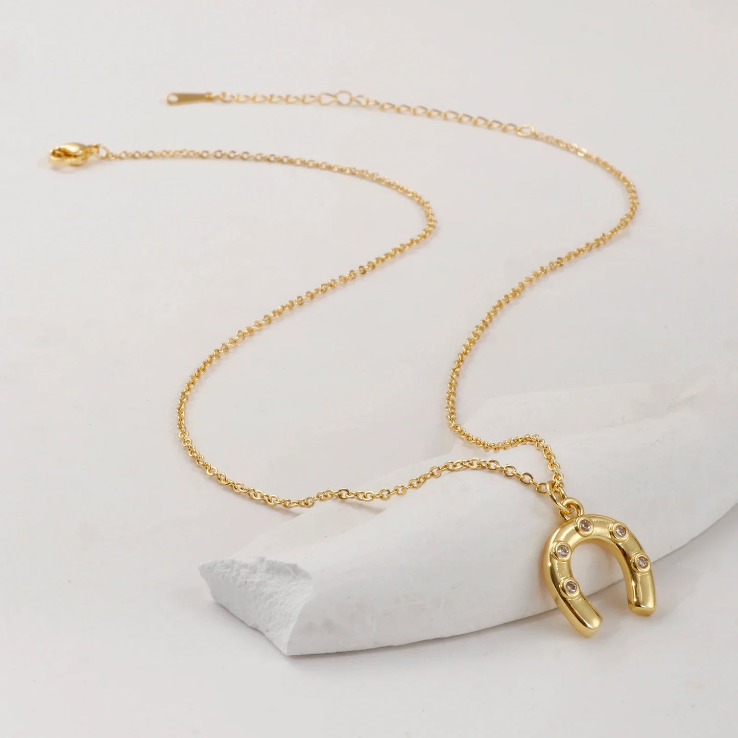 1 Piece Stylish West Cowboy 18K Real Gold Plated Brass Link Cable Chain Luck Horseshoe Pendant Charm Necklace For Women Gift