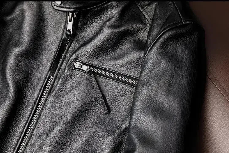 Vente en gros. Vêtements 100 % cuir de vachette véritable. Brésilien. Mode. Coupe ajustée, veste en cuir naturel. Motard homme. Clientes brasileiros