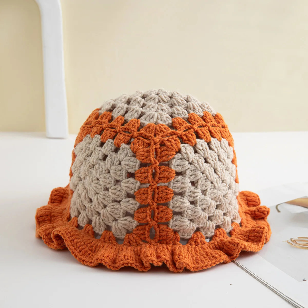 Chapeau seau à volants en Crochet coloré, chaud et extensible, en tricot, pour célébration du nouvel an, mode femme, bonnet fait à la main, outil tentacule