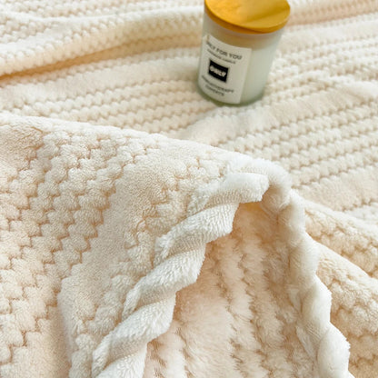 Category A Thickened Jacquard Velvet Autumn Warm Winter Blanket Soft Delicate Warmth Sofa Blankets for Thorw Comfortable Duvet