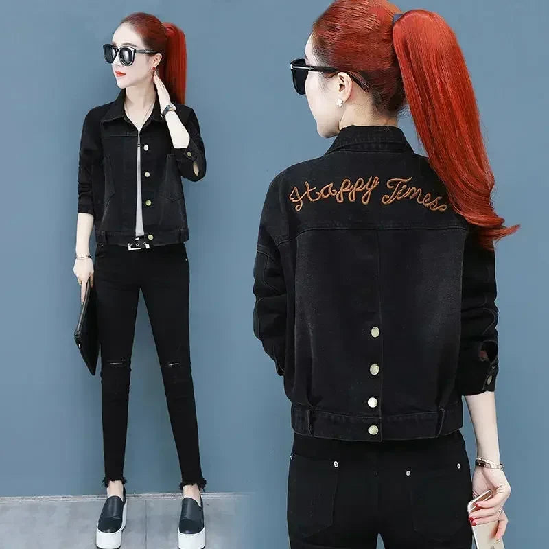 Ripped Cowboy Coat Woman Spring Autumn Korean Popular Clothes Denim Jacket for Women Hole Sale Low Price Cowgirl Clothing New In