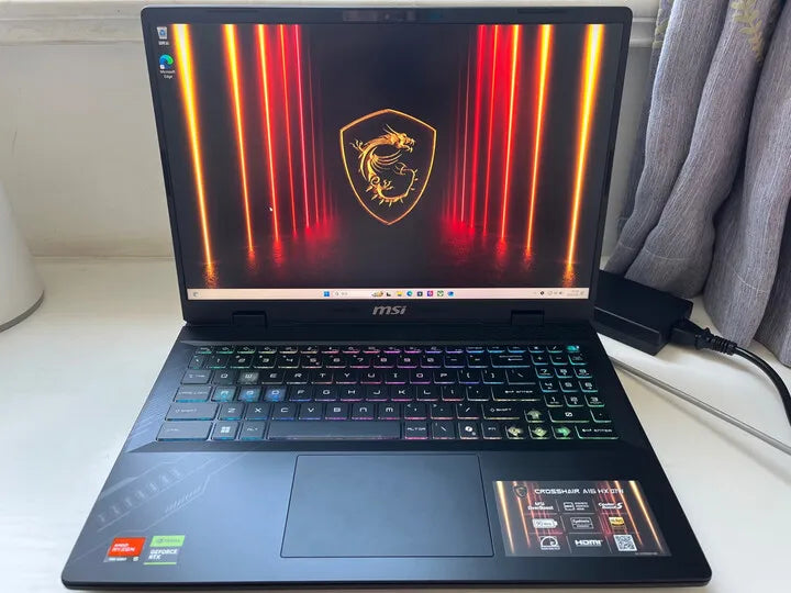 Ordinateur portable de jeu MSI Crosshair A16 HX 2025 – Écran IPS QHD 2.5K 240Hz de 16 pouces, Netbook AMD Ryzen R9-7945HX, 32 Go, 2 To, RTX5060