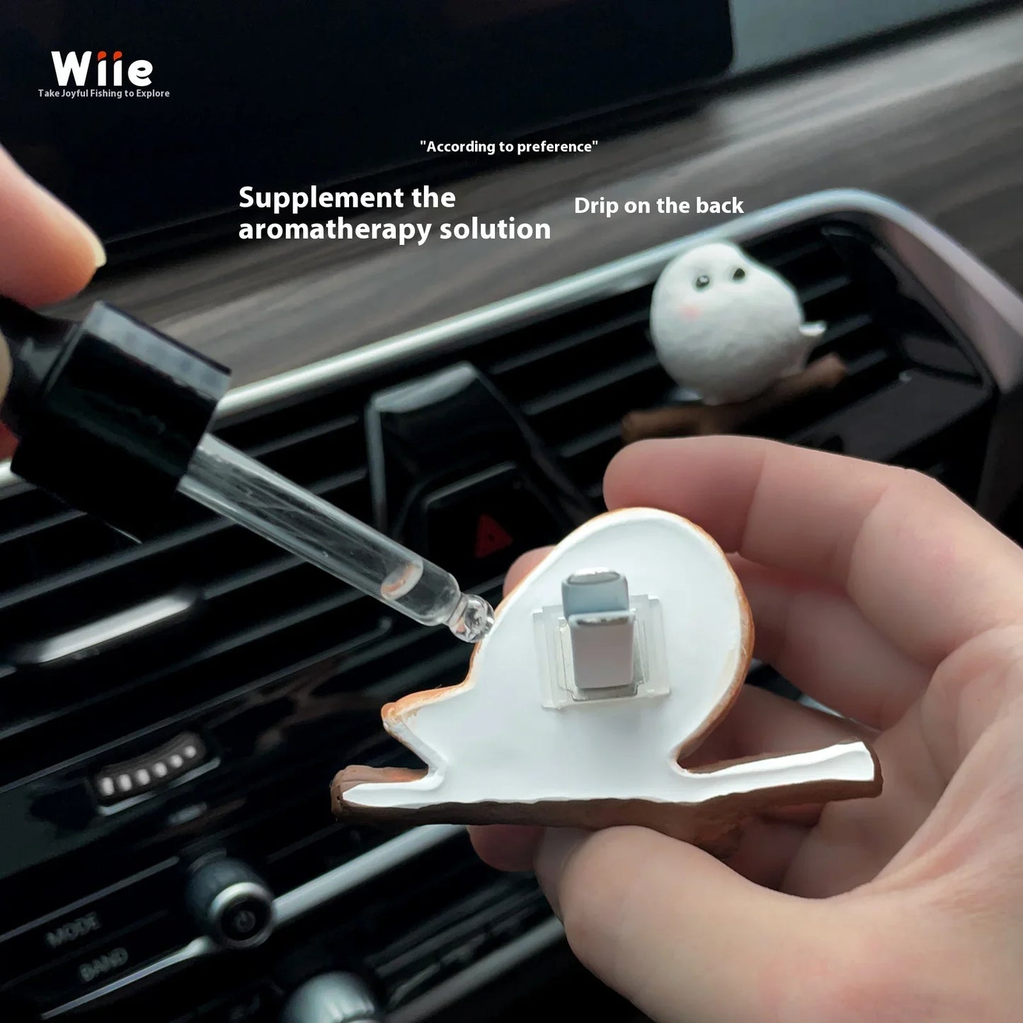 Car aromatherapy trend advanced light fragrance diffuser car lasting fresh new cute car decoration ornament