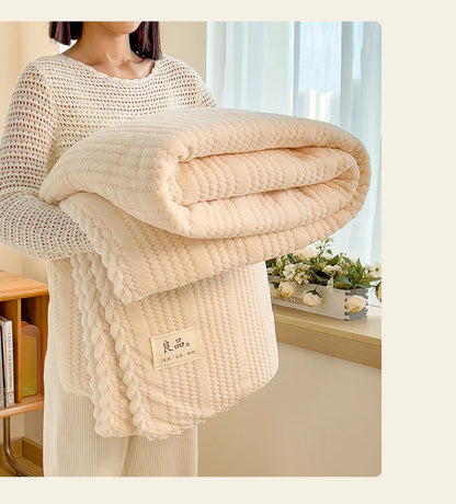 Category A Thickened Jacquard Velvet Autumn Warm Winter Blanket Soft Delicate Warmth Sofa Blankets for Thorw Comfortable Duvet