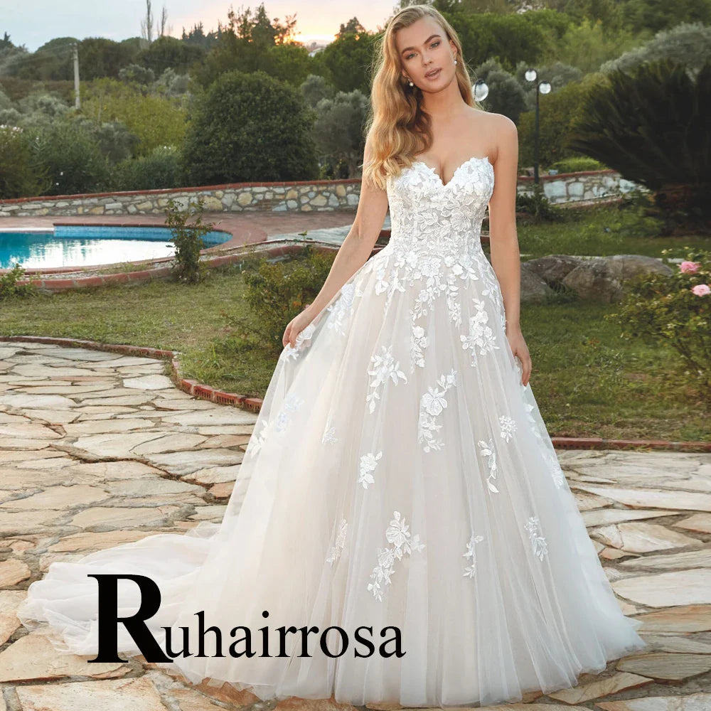 Ruhair Exquisite Ball Gown Wedding Dresses Appliques Lace Square Collar Full Sleeves Draped Robe De Mariée Engagement Plus