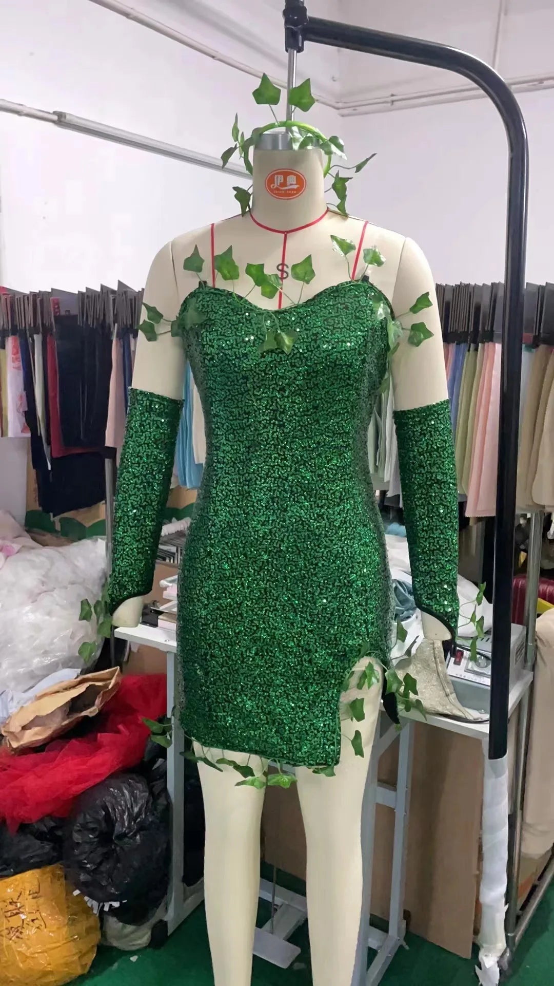 2025 European and American Costumes Adult Leaves Halloween Costumes Dance Dresses
