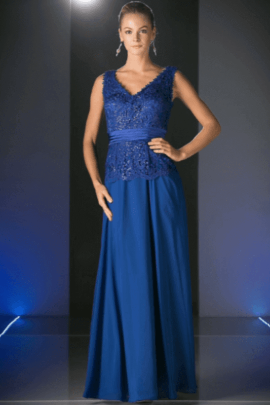 Robe en dentelle de mousseline