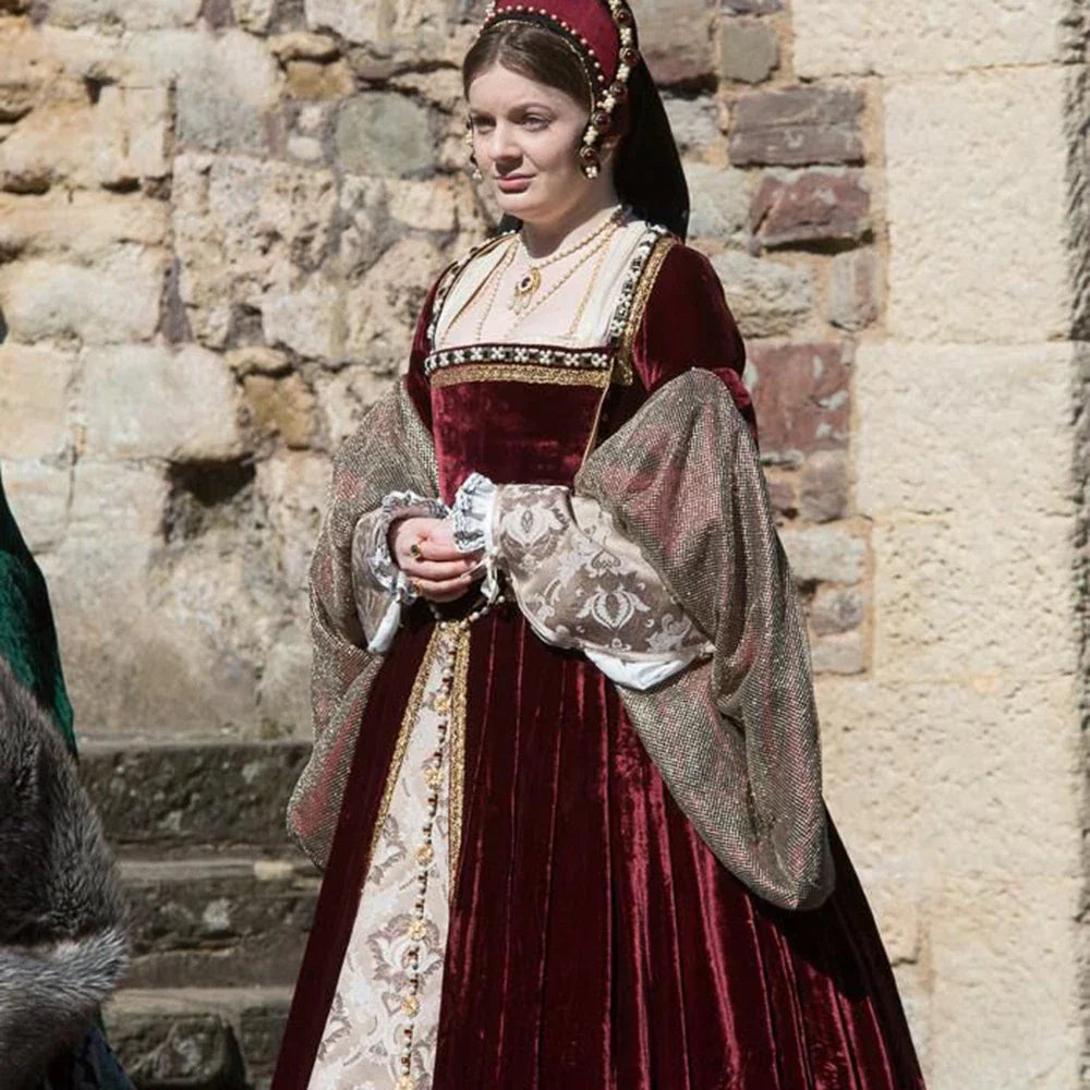 Robe Costume Tudor Victorien Velours Reine Elizabeth Historique Renaissance Élisabéthaine Tudor Anne Boleyn Robe Rouge