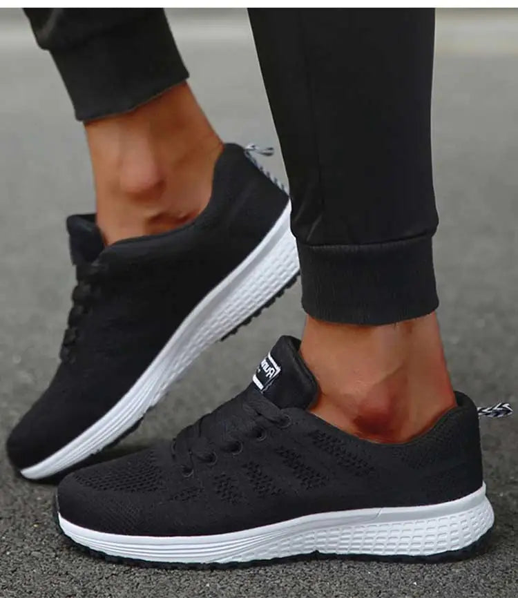 Chaussures de sport classiques pour femmes Baskets de sport pour femmes Chaussures blanches de gym Zapatillas Mujer Chaussures vulcanisées Baskets décontractées pour femmes