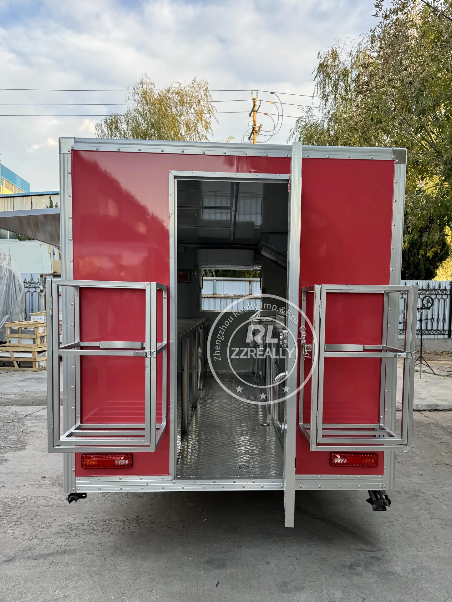 Camion de nourriture commercial en acier inoxydable pour collations, kiosque à café, cuisine mobile, camion de concession, remorque alimentaire à vendre
