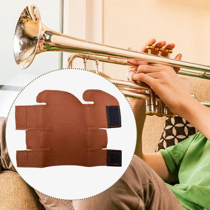 Brass Trumpet Valve Casing, Portable Trumpet Valve Cover, Non-slip Protective Cover for Trumpet, protects the instrument's finish.