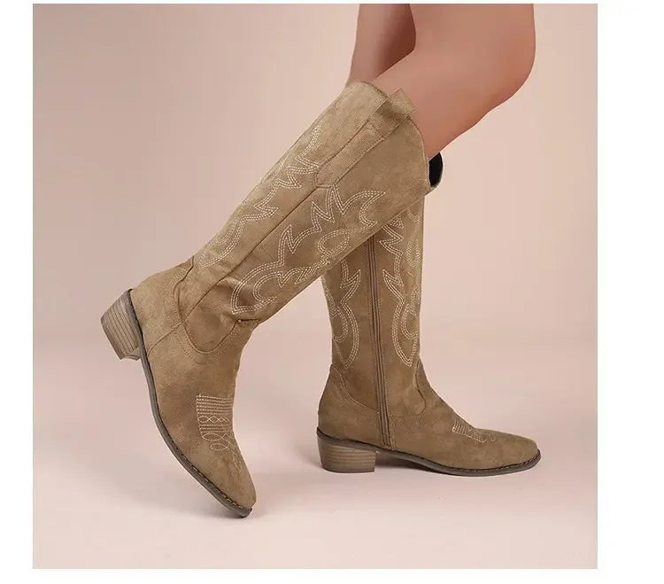 Bottes hautes à talon épais, amincissantes et longues, ne dépassant pas le genou, brodées, style rétro western cowboy, Nouvelle Collection Hiver 2025