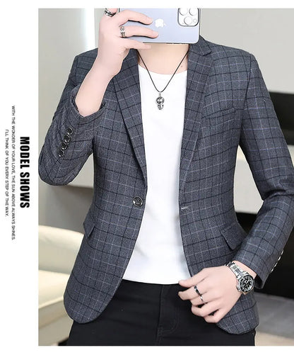 Chemise habillée cintrée à carreaux pour homme, coupe ajustée, style occidental, décontractée et tendance.