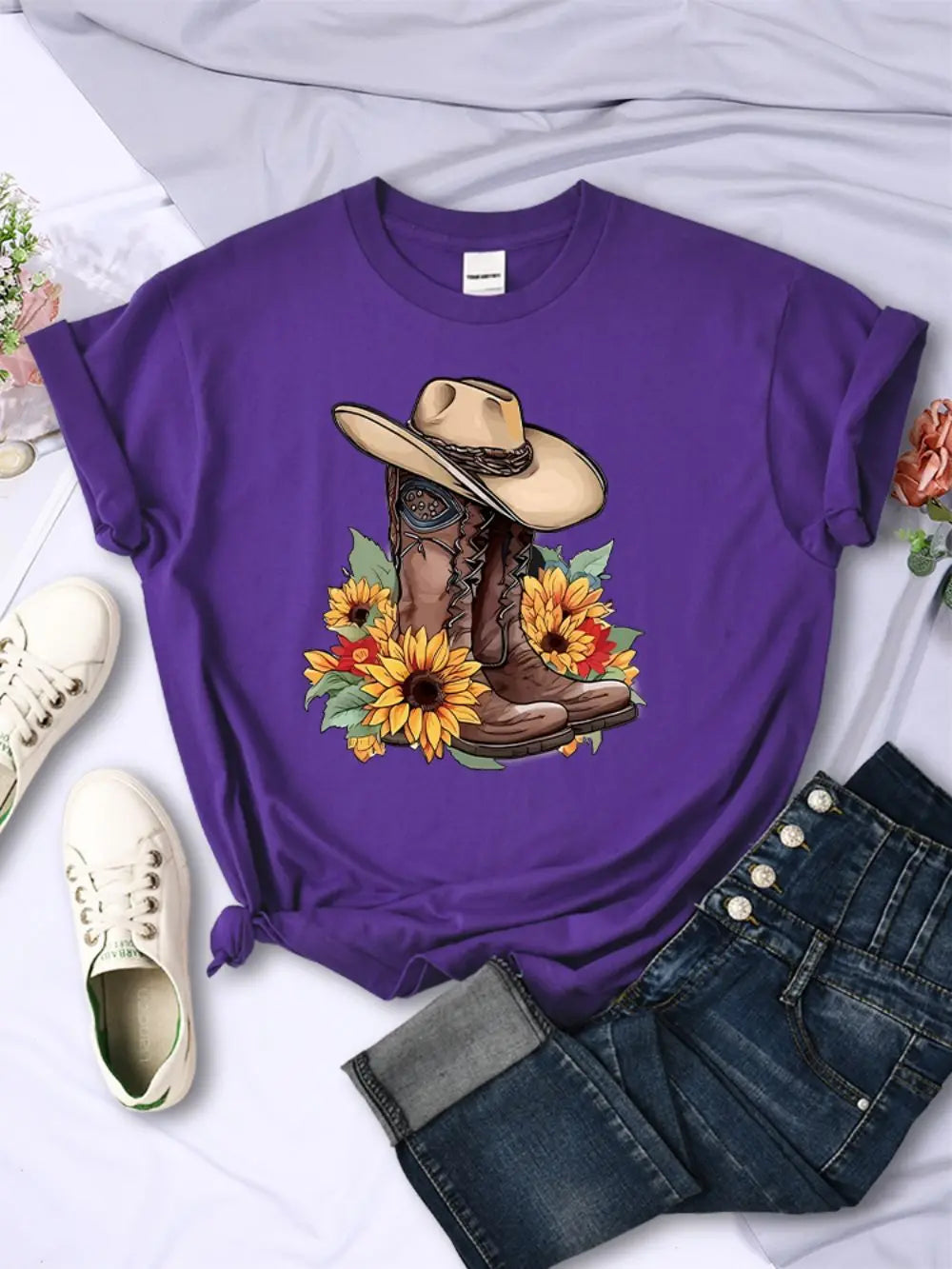 T-shirt femme motif cow-boy et bottes de l'Ouest, manches courtes décontracté et à la mode, col rond, coupe ample, vêtement de ville quotidien
