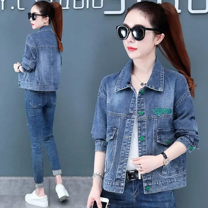 Cowboy Coat Woman Plain Crop Short Casual Small Denim Jacket for Women Deals Original Cowgirl Clothing 2025 Fashion Trend Models