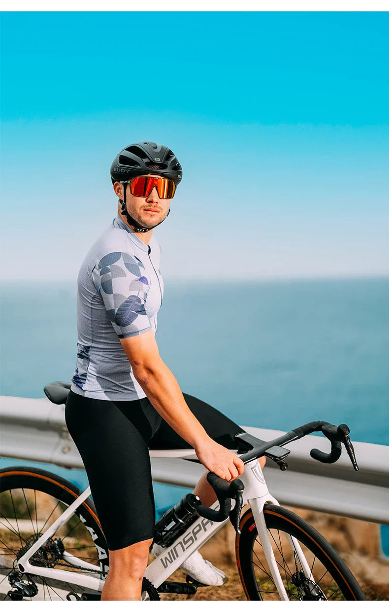 Lameda vêtements de cyclisme été hommes à manches courtes séchage rapide respirant maillot de cyclisme Shorts de cyclisme ensemble de sangles pour hommes
