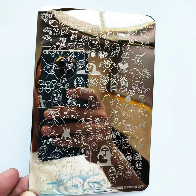 Plaques d'estampage d'ongles Halloween de dessins animés Crâne Personnages Animaux Gabarits Pochoirs Plaque d'estampage Nail Art Outil d'impression d'ongles Manucure