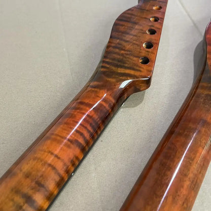 Manche de guitare en érable flammé de style TL |   Finition Sunburst |   Fretboard palissandre 22 frettes |   Cou brillant |   Échelle 25,5" talon 56 mm