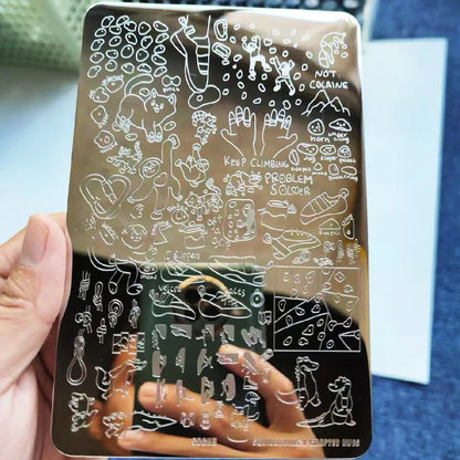 Plaques d'estampage d'ongles Halloween de dessins animés Crâne Personnages Animaux Gabarits Pochoirs Plaque d'estampage Nail Art Outil d'impression d'ongles Manucure