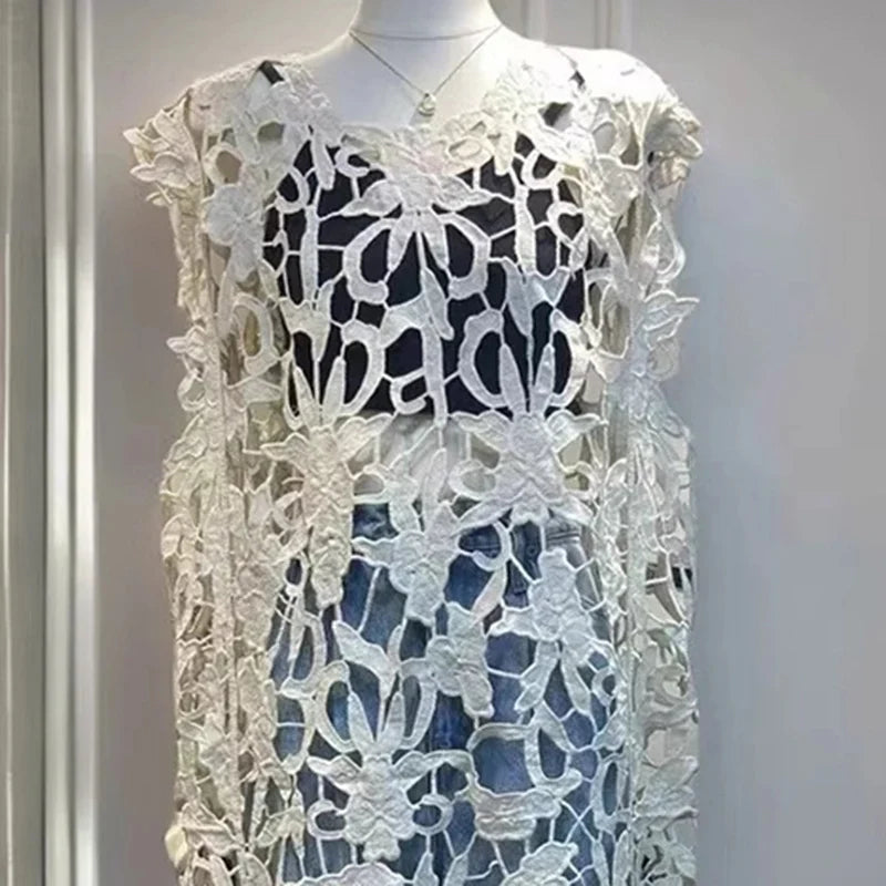 [EWQ] Chic belle Robe européenne à la mode femmes vêtements crochet à motifs découpe Robe sans manches Robe noire 2025 été nouveau